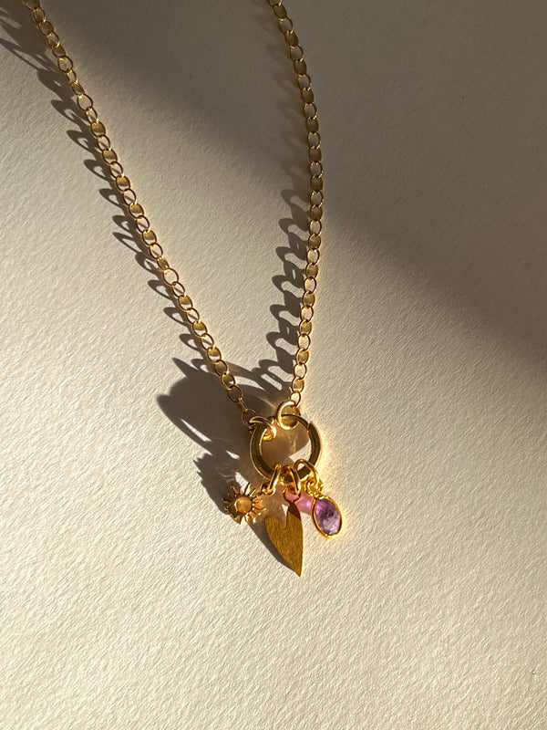 Collar con dije CSILLA